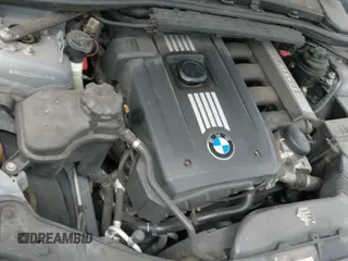 ✅ 2011 BMW 3 Series 328i xDrive • VIN: WBAUU3C55BA542381 • Лот: 42434842. Опубликован ранее на IAAI с пробегом 173 946 миль. Бесплатный доступ к архиву аукционных продаж из США и подробный отчёт об истории автомобиля на DreamBid. Изображение 18.