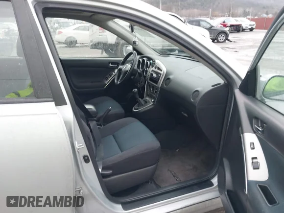 ✅ 2006 Toyota Matrix STD • VIN: 2T1KR32E26C598163 • Lot: 44085870. Listed on IAAI with 285,831 mi. Free auction sales archive from the USA and detailed vehicle history report at DreamBid. Image 5.