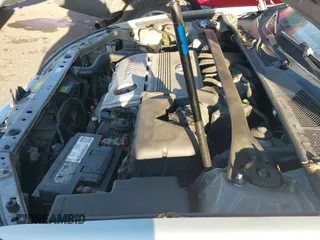 ✅ 2004 Toyota Camry LE • VIN: 4T1BF32K34U589059 • Lot: 41538989. Listed on IAAI with 317,362 mi. Free auction sales archive from the USA and detailed vehicle history report at DreamBid. Image 12.