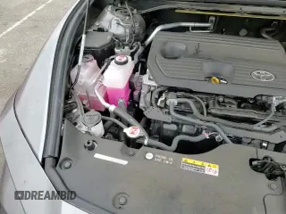 ✅ 2025 Toyota Crown XLE • VIN: JTDAAAAFXS3037990 • Лот: 80388435. Опубликован ранее на Copart с пробегом 15 289 миль. Бесплатный доступ к архиву аукционных продаж из США и подробный отчёт об истории автомобиля на DreamBid. Изображение 13.