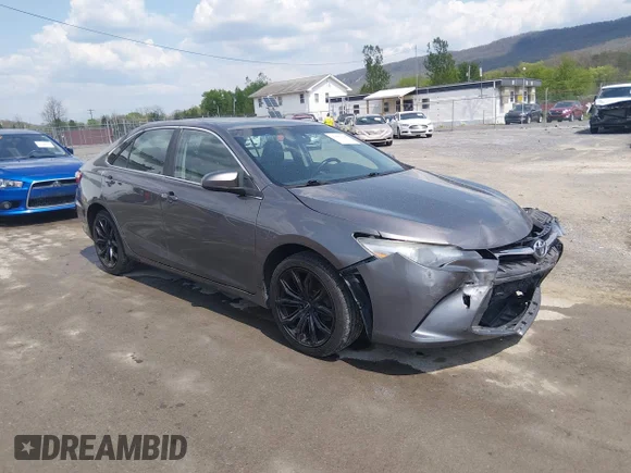 ✅ 2017 Toyota Camry SE • VIN: 4T1BF1FK2HU371375 • Lot: 44961528. Wystawiony na IAAI z przebiegiem 230 559 mil. Bezpłatny archiwum sprzedaży aukcyjnych z USA i szczegółowy raport historii pojazdu na DreamBid. Zdjęcie 1.