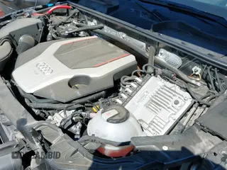 ✅ 2018 Audi SQ5 Prestige • VIN: WA1C4BFY8J2043740 • Лот: 43350771. Опубликован ранее на IAAI с пробегом 62 016 миль. Бесплатный доступ к архиву аукционных продаж из США и подробный отчёт об истории автомобиля на DreamBid. Изображение 20.