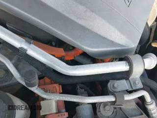 ✅ 2012 Ford Fusion Hybrid • VIN: 3FADP0L35CR179651 • Лот: 43111390. Опубликован ранее на IAAI с пробегом 153 441 миль. Бесплатный доступ к архиву аукционных продаж из США и подробный отчёт об истории автомобиля на DreamBid. Изображение 13.