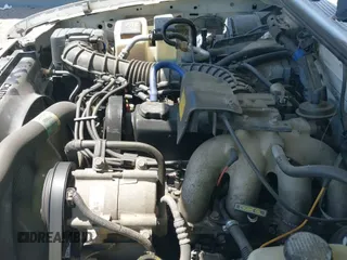 ✅ 2000 Ford Ranger XL • VIN: 1FTYR10CXYPC07233 • Lot: 42660330. Listed on IAAI with 166,405 mi. Free auction sales archive from the USA and detailed vehicle history report at DreamBid. Image 12.