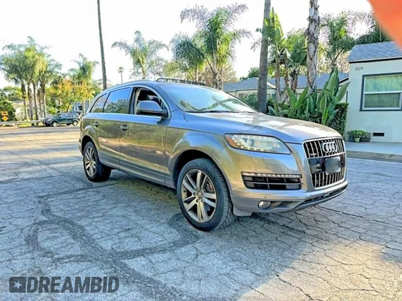 ✅ 2011 Audi Q7 Premium Plus • VIN: WA1LGAFE3BD003868 • Lot: 75689875. Wystawiony na Copart z przebiegiem 100 839 mil. Bezpłatny archiwum sprzedaży aukcyjnych z USA i szczegółowy raport historii pojazdu na DreamBid. Zdjęcie 1.