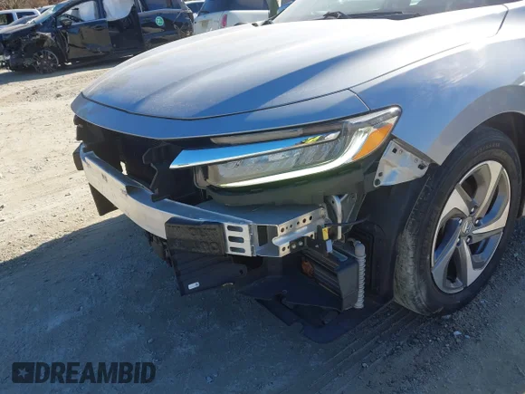 ✅ 2020 Honda Insight EX • VIN: 19XZE4F57LE000141 • Лот: 43912012. Опубліковано раніше на IAAI з пробігом 50 190 миль. Безкоштовний доступ до архіву аукціонних продажів зі США та докладний звіт про історію автомобіля на DreamBid. Зображення 6.