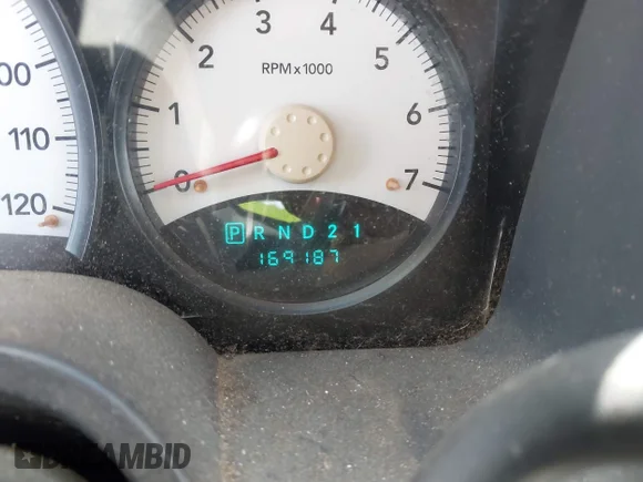 ✅ 2010 Dodge Dakota ST • VIN: 1D7CE2GKXAS107408 • Lot: 42976875. Wystawiony na IAAI z przebiegiem 169 187 mil. Bezpłatny archiwum sprzedaży aukcyjnych z USA i szczegółowy raport historii pojazdu na DreamBid. Zdjęcie 7.
