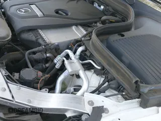 ✅ 2019 Mercedes-Benz GLC 300 • VIN: WDC0G4KB1KV165833 • Lot: 42685218. Wystawiony na IAAI z przebiegiem 47 721 mil. Bezpłatny archiwum sprzedaży aukcyjnych z USA i szczegółowy raport historii pojazdu na DreamBid. Zdjęcie 19.