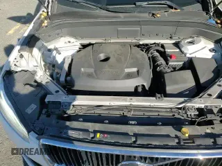 ✅ 2017 Volvo XC90 Momentum • VIN: YV4A22PK0H1171044 • Lot: 91529845. Wystawiony na Copart z przebiegiem 88 913 mil. Bezpłatny archiwum sprzedaży aukcyjnych z USA i szczegółowy raport historii pojazdu na DreamBid. Zdjęcie 14.