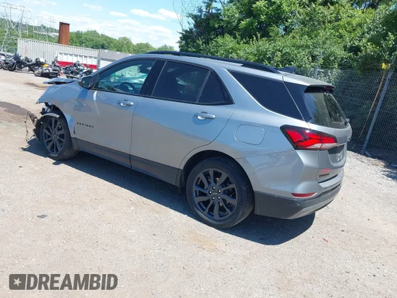✅ 2024 Chevrolet Equinox RS • VIN: 3GNAXWEG7RS141492 • Lot: 45248745. Wystawiony na IAAI z przebiegiem 28 619 mil. Bezpłatny archiwum sprzedaży aukcyjnych z USA i szczegółowy raport historii pojazdu na DreamBid. Zdjęcie 3.