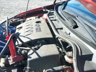 ✅ 2018 Toyota Corolla • VIN: JTNKARJE5JJ574735 • Lot: 43454146. Wystawiony na IAAI z przebiegiem 96 094 mil. Bezpłatny archiwum sprzedaży aukcyjnych z USA i szczegółowy raport historii pojazdu na DreamBid. Zdjęcie 18.