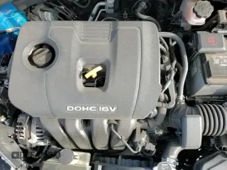 ✅ 2017 Hyundai Elantra SE • VIN: KMHD84LF2HU222489 • Lot: 86880064. Listed on Copart with 91,056 mi. Free auction sales archive from the USA and detailed vehicle history report at DreamBid. Image 13.