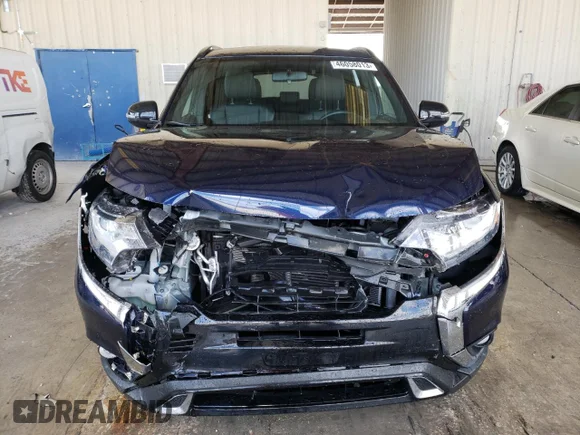 ✅ 2019 Mitsubishi Outlander SE • VIN: JA4AD3A33KZ028712 • Лот: 46058013. Опубліковано раніше на Copart з пробігом 19 151 миль. Безкоштовний доступ до архіву аукціонних продажів зі США та докладний звіт про історію автомобіля на DreamBid. Зображення 5.