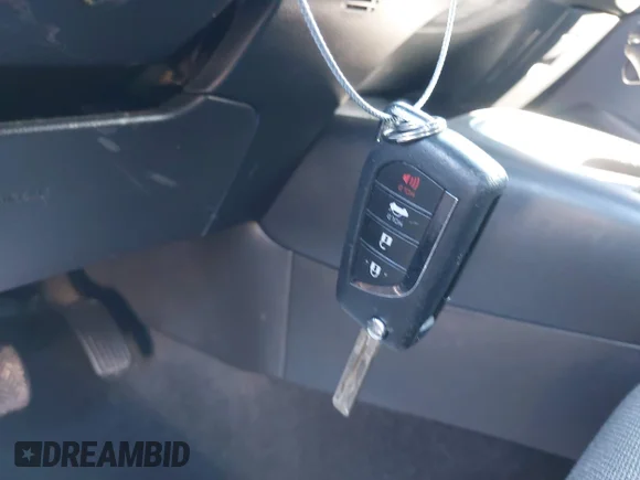✅ 2020 Toyota Corolla SE • VIN: JTDS4RCE3LJ050074 • Лот: 44114798. Опубликован ранее на IAAI с пробегом 138 700 миль. Бесплатный доступ к архиву аукционных продаж из США и подробный отчёт об истории автомобиля на DreamBid. Изображение 11.
