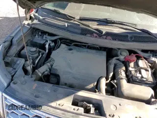 ✅ 2018 Ford Explorer Platinum • VIN: 1FM5K8HT5JGC51517 • Лот: 92923935. Опубликован ранее на Copart с пробегом 132 837 миль. Бесплатный доступ к архиву аукционных продаж из США и подробный отчёт об истории автомобиля на DreamBid. Изображение 16.