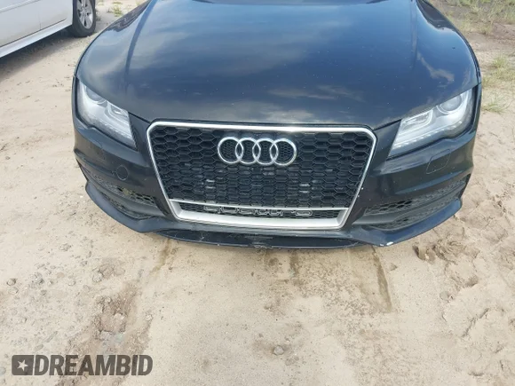 ✅ 2012 Audi A7 Prestige • VIN: WAU2GAFC6CN172176 • Лот: 42770075. Опубликован ранее на IAAI с пробегом 169 669 миль. Бесплатный доступ к архиву аукционных продаж из США и подробный отчёт об истории автомобиля на DreamBid. Изображение 6.