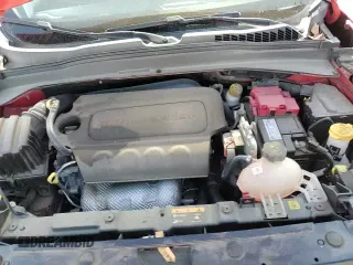 ✅ 2021 Jeep Renegade Latitude • VIN: ZACNJCBB2MPM42682 • Lot: 85884075. Wystawiony na Copart z przebiegiem 34 636 mil. Bezpłatny archiwum sprzedaży aukcyjnych z USA i szczegółowy raport historii pojazdu na DreamBid. Zdjęcie 14.