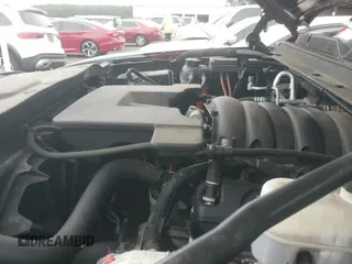 ✅ 2020 GMC Yukon XL Denali • VIN: 1GKS1HKJ7LR170497 • Lot: 41562109. Listed on IAAI with 97,357 mi. Free auction sales archive from the USA and detailed vehicle history report at DreamBid. Image 19.