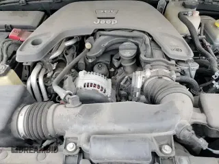 ✅ 2018 Jeep Wrangler Unlimited Sport S • VIN: 1C4HJXDG4JW239565 • Lot: 94701845. Listed on Copart with 61,814 mi. Free auction sales archive from the USA and detailed vehicle history report at DreamBid. Image 14.