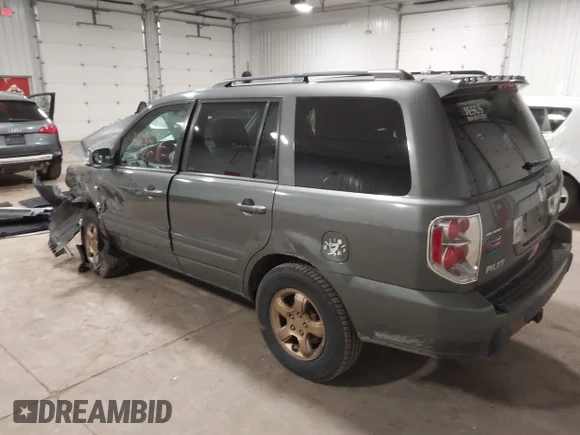 ✅ 2008 Honda Pilot EX-L • VIN: 5FNYF18558B048520 • Лот: 44784172. Опубліковано раніше на IAAI з пробігом 213 956 миль. Безкоштовний доступ до архіву аукціонних продажів зі США та докладний звіт про історію автомобіля на DreamBid. Зображення 3.