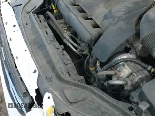 ✅ 2014 Volvo XC60 R-Design Premier Plus • VIN: YV4902DZ6E2512916 • Lot: 42548934. Wystawiony na IAAI z przebiegiem 121 773 mil. Bezpłatny archiwum sprzedaży aukcyjnych z USA i szczegółowy raport historii pojazdu na DreamBid. Zdjęcie 19.