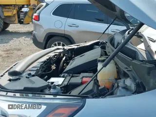 ✅ 2019 Buick Enclave Essence • VIN: 5GAEVAKW7KJ263549 • Lot: 42890877. Wystawiony na IAAI z przebiegiem 119 975 mil. Bezpłatny archiwum sprzedaży aukcyjnych z USA i szczegółowy raport historii pojazdu na DreamBid. Zdjęcie 20.