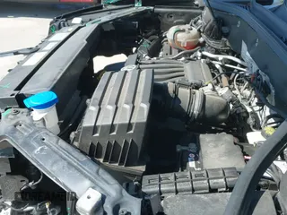 ✅ 2020 Volkswagen Atlas SE • VIN: 1V25E2CA1LC230199 • Lot: 41509866. Wystawiony na IAAI z przebiegiem 31 220 mil. Bezpłatny archiwum sprzedaży aukcyjnych z USA i szczegółowy raport historii pojazdu na DreamBid. Zdjęcie 19.