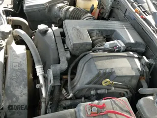 ✅ 2006 GMC Canyon SLE1 • VIN: 1GTDT136668144385 • Lot: 43601260. Wystawiony na IAAI z przebiegiem 193 800 mil. Bezpłatny archiwum sprzedaży aukcyjnych z USA i szczegółowy raport historii pojazdu na DreamBid. Zdjęcie 12.