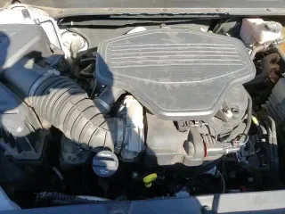 ✅ 2021 GMC Acadia SLE • VIN: 1GKKNKLS8MZ148700 • Lot: 84782615. Wystawiony na Copart z przebiegiem 51 264 mil. Bezpłatny archiwum sprzedaży aukcyjnych z USA i szczegółowy raport historii pojazdu na DreamBid. Zdjęcie 14.