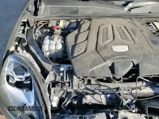 ✅ 2019 Porsche Cayenne • VIN: WP1AA2AY6KDA17655 • Lot: 84252985. Listed on Copart with 69,721 mi. Free auction sales archive from the USA and detailed vehicle history report at DreamBid. Image 14.