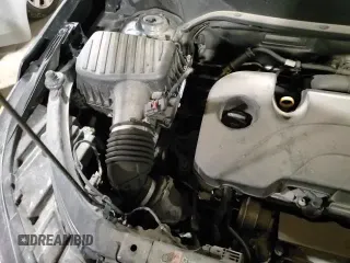 ✅ 2018 Chevrolet Equinox LS • VIN: 2GNAXREV4J6197117 • Lot: 85804864. Wystawiony na Copart z przebiegiem 55 865 mil. Bezpłatny archiwum sprzedaży aukcyjnych z USA i szczegółowy raport historii pojazdu na DreamBid. Zdjęcie 14.