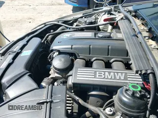 ✅ 2010 BMW 3 Series 328i xDrive • VIN: WBAPK5C5XAA649438 • Лот: 42571583. Опубликован ранее на IAAI с пробегом 205 288 миль. Бесплатный доступ к архиву аукционных продаж из США и подробный отчёт об истории автомобиля на DreamBid. Изображение 19.