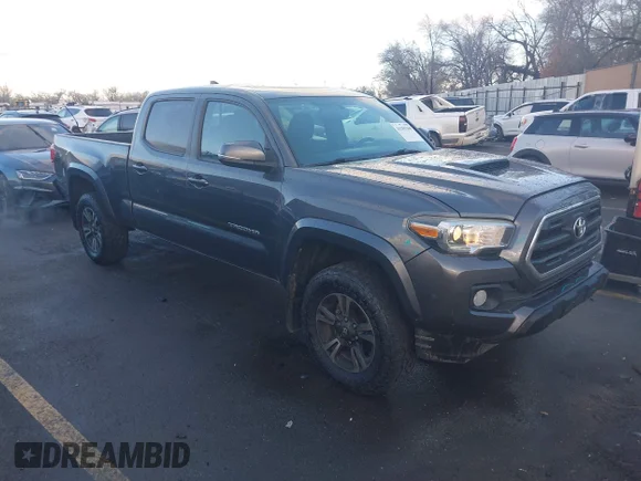 ✅ 2017 Toyota Tacoma SR5 • VIN: 5TFDZ5BN6HX014257 • Lot: 41209360. Wystawiony na IAAI z przebiegiem 174 520 mil. Bezpłatny archiwum sprzedaży aukcyjnych z USA i szczegółowy raport historii pojazdu na DreamBid. Zdjęcie 1.