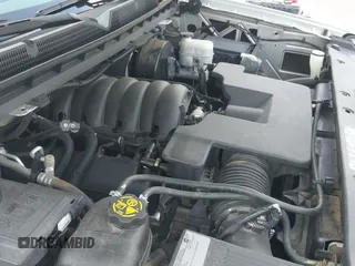 ✅ 2019 Chevrolet Silverado 1500 LT • VIN: 2GCRCPEC6K1155556 • Lot: 43289358. Wystawiony na IAAI z przebiegiem 109 226 mil. Bezpłatny archiwum sprzedaży aukcyjnych z USA i szczegółowy raport historii pojazdu na DreamBid. Zdjęcie 18.