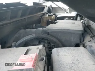 2020 Chevrolet Silverado 1500 LT z VIN 1GCUYDED0LZ171084, wystawiony jako IAAI lot #42228644 z przebiegiem 95 807 mil mil oraz . Historia ofert i sprzedaży dostępna na DreamBid. Obrazek 19.