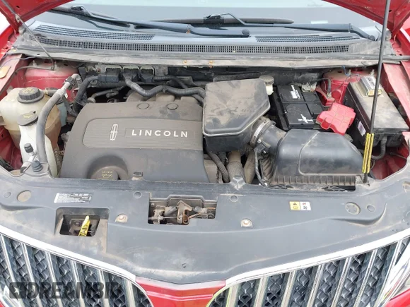 ✅ 2011 Lincoln MKX • VIN: 2LMDJ8JK8BBJ20739 • Lot: 41956364. Wystawiony na IAAI z przebiegiem 125 474 mil. Bezpłatny archiwum sprzedaży aukcyjnych z USA i szczegółowy raport historii pojazdu na DreamBid. Zdjęcie 10.