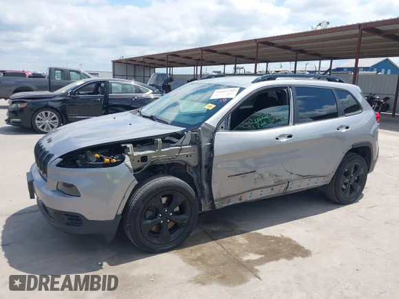 ✅ 2017 Jeep Cherokee Sport • VIN: 1C4PJLAB7HW527507 • Lot: 45087789. Wystawiony na IAAI z przebiegiem 158 685 mil. Bezpłatny archiwum sprzedaży aukcyjnych z USA i szczegółowy raport historii pojazdu na DreamBid. Zdjęcie 6.
