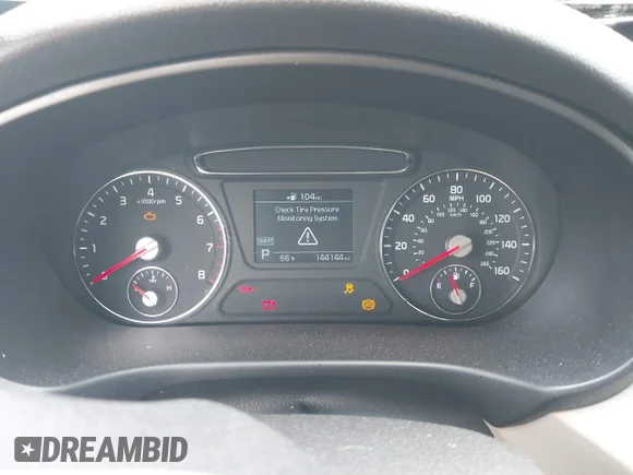 ✅ 2019 Kia Sorento LX • VIN: 5XYPGDA35KG558854 • Лот: 45112531. Опубліковано раніше на IAAI з пробігом 144 144 миль. Безкоштовний доступ до архіву аукціонних продажів зі США та докладний звіт про історію автомобіля на DreamBid. Зображення 7.