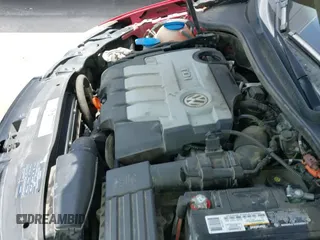 ✅ 2011 Volkswagen Golf TDI • VIN: WVWDM7AJ8BW348294 • Lot: 42626166. Listed on IAAI with 155,573 mi. Free auction sales archive from the USA and detailed vehicle history report at DreamBid. Image 14.