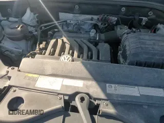 ✅ 2020 Volkswagen Atlas SEL Premium R-Line • VIN: 1V2TE2CA2LC227786 • Лот: 51615995. Опубликован ранее на Copart с пробегом 131 519 миль. Бесплатный доступ к архиву аукционных продаж из США и подробный отчёт об истории автомобиля на DreamBid. Изображение 13.