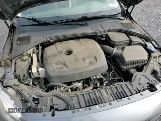 ✅ 2017 Volvo S60 Dynamic • VIN: YV126MFL7H2422521 • Lot: 70908495. Listed on Copart with 90,494 mi. Free auction sales archive from the USA and detailed vehicle history report at DreamBid. Image 13.