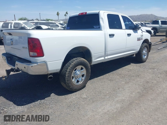 ✅ 2015 Ram 2500 Tradesman • VIN: 3C6UR5CL4FG650164 • Lot: 42229223. Wystawiony na IAAI z przebiegiem 198 898 mil. Bezpłatny archiwum sprzedaży aukcyjnych z USA i szczegółowy raport historii pojazdu na DreamBid. Zdjęcie 4.