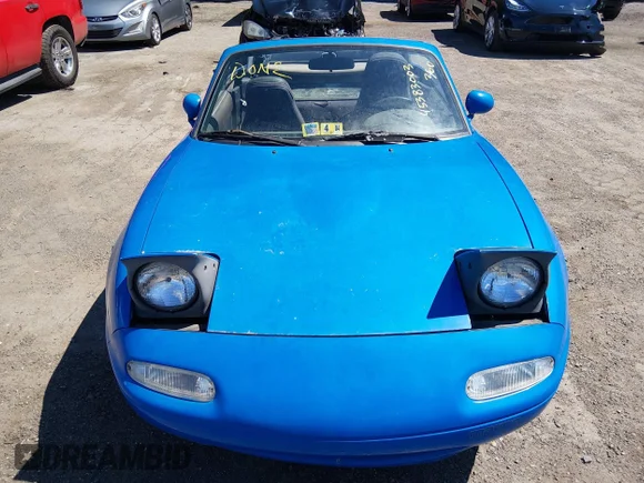 ✅ 1990 Mazda MX-5 Miata • VIN: JM1NA3515L0134299 • Lot: 45383003. Listed on IAAI with 125,526 mi. Free auction sales archive from the USA and detailed vehicle history report at DreamBid. Image 6.