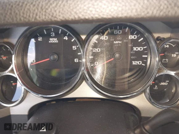 ✅ 2013 Chevrolet Silverado 1500 LT • VIN: 1GCRKSE79DZ218233 • Lot: 44691603. Wystawiony na IAAI z przebiegiem 129 090 mil. Bezpłatny archiwum sprzedaży aukcyjnych z USA i szczegółowy raport historii pojazdu na DreamBid. Zdjęcie 7.