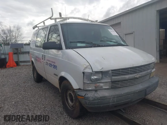 ✅ 2000 Chevrolet Astro Cargo • VIN: 1GCDM19W2YB171013 • Лот: 43975404. Опубліковано раніше на IAAI з пробігом 290 788 миль. Безкоштовний доступ до архіву аукціонних продажів зі США та докладний звіт про історію автомобіля на DreamBid. Зображення 6.