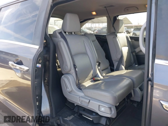 ✅ 2018 Honda Odyssey EX-L • VIN: 5FNRL6H78JB066723 • Lot: 44723199. Wystawiony na IAAI z przebiegiem 219 510 mil. Bezpłatny archiwum sprzedaży aukcyjnych z USA i szczegółowy raport historii pojazdu na DreamBid. Zdjęcie 8.