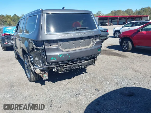 ✅ 2022 Jeep Grand Wagoneer Series II Obsidian • VIN: 1C4SJVFJ6NS139709 • Lot: 43468665. Wystawiony na IAAI z przebiegiem 57 012 mil. Bezpłatny archiwum sprzedaży aukcyjnych z USA i szczegółowy raport historii pojazdu na DreamBid. Zdjęcie 6.