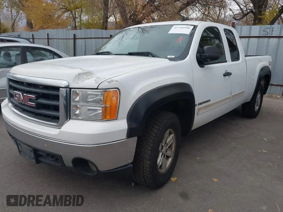 ✅ 2008 GMC Sierra 1500 SLE1 • VIN: 2GTEK190581336428 • Lot: 43720998. Wystawiony na IAAI z przebiegiem 330 822 mil. Bezpłatny archiwum sprzedaży aukcyjnych z USA i szczegółowy raport historii pojazdu na DreamBid. Zdjęcie 2.