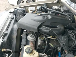 ✅ 1999 Ford Explorer XLT • VIN: 1FMZU32E4XUC04689 • Lot: 41603038. Wystawiony na IAAI z przebiegiem 336 192 mil. Bezpłatny archiwum sprzedaży aukcyjnych z USA i szczegółowy raport historii pojazdu na DreamBid. Zdjęcie 12.