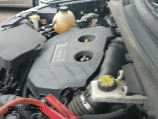 ✅ 2018 Lincoln MKC Reserve • VIN: 5LMTJ3DH3JUL03658 • Lot: 42362556. Wystawiony na IAAI z przebiegiem 183 172 mil. Bezpłatny archiwum sprzedaży aukcyjnych z USA i szczegółowy raport historii pojazdu na DreamBid. Zdjęcie 19.